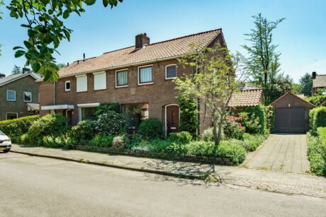 Lijsterbeslaan 14, Wageningen