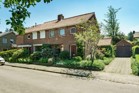 Lijsterbeslaan 14, Wageningen